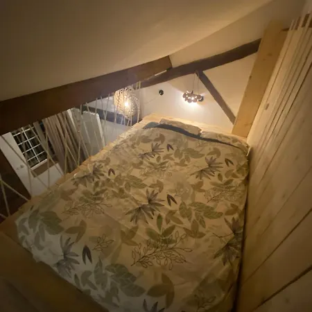 Daire Le A L Ombre Du Coteau